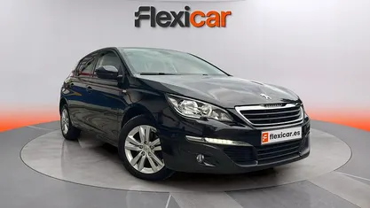 Usado Peugeot 308 Allure 120 CV (88 kW) 2016 Utilitario