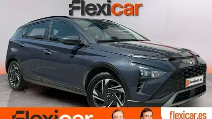 Usado Hyundai Bayon 84 CV (61 kW) 2023 Gris SUV