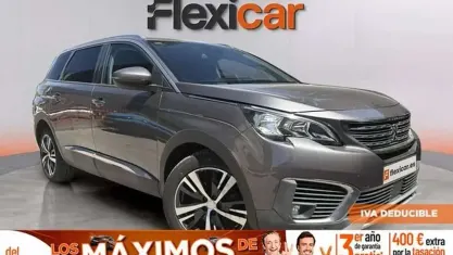 Usado Peugeot 5008 Allure 131 CV (96 kW) 2020 Gris SUV