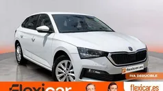 Blanco Usado 2023 Skoda Scala Ambition Utilitario | 15.790 € (Precio justo)