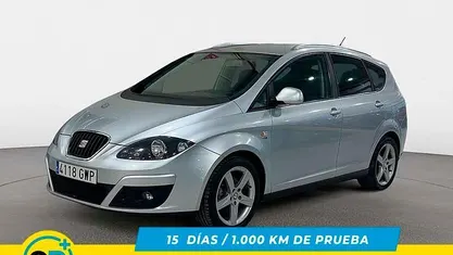 Gris Usado 2010 Seat Altea Sport Monovolumen | 7900 € (Precio justo)