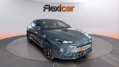 Usado Cupra Leon 150 CV (110 kW) 2025 Gris Berlina
