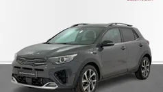Gris Usado 2021 Kia Stonic GT-Line SUV | 18.900 € (Precio justo)