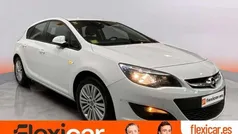 Usado 2015 Opel Astra Dynamic Familiar | 9390 € (Precio justo)