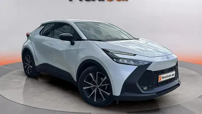 Usado Toyota C-HR Advance 140 CV (102 kW) 2024 Blanco SUV