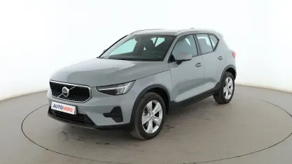 Usado Volvo XC40 Core 129 CV (94 kW) 2024 Gris SUV