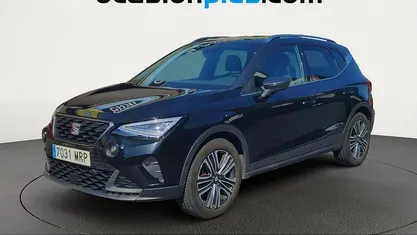 Usado Seat Arona FR 116 CV (85 kW) 2024 Negro SUV