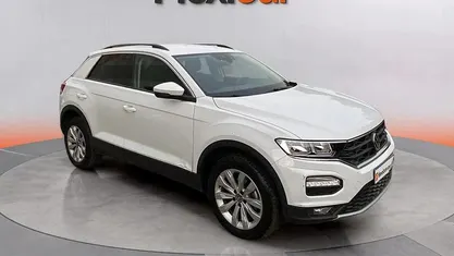 Usado VW T-Roc Advance 150 CV (110 kW) 2021 Blanco SUV