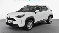 Blanco Nuevo 2024 Toyota Yaris Hybrid Business Edition SUV | 23.023 € (Precio justo)