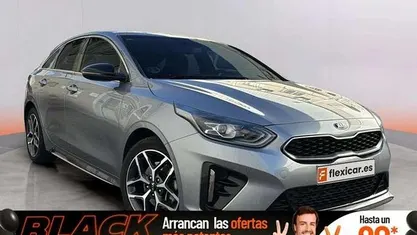 Usado Kia ProCeed GT-Line 136 CV (100 kW) 2020 Gris Utilitario