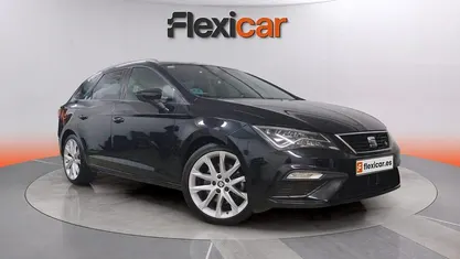 Usado Seat Leon ST FR 150 CV (110 kW) 2020 Negro Familiar