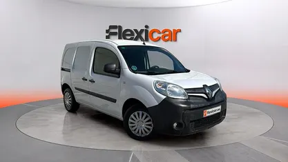 Usado Renault Kangoo Edition One 95 CV (69 kW) 2021 Blanco Monovolumen