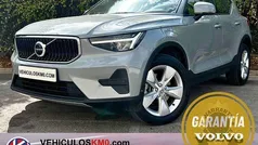 Gris Usado 2024 Volvo XC40 Core SUV | 33.900 € (Buen precio)