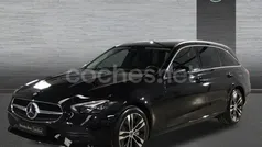 Negro obsidiana Usado 2023 Mercedes C300e Avantgarde Familiar | 41.995 € (Precio justo)