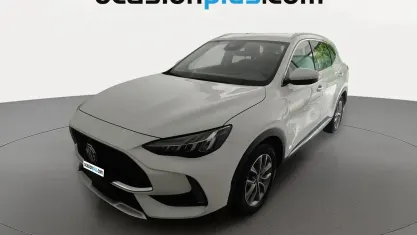 Käytetty MG HS Comfort 162 HP (119 kW) 2024 Valkoinen Katumaasturi