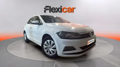 Usado VW Polo R-line 75 CV (55 kW) 2018 Blanco Utilitario