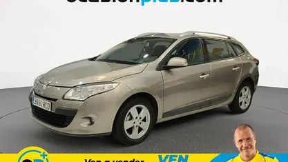 Brugt Renault Mégane GrandTour Dynamique 110 HK (80 kW) 2011 Beige Stationcar