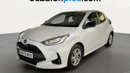 Usado Mazda 2 Comfort 116 CV (85 kW) 2023 Blanco Utilitario