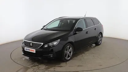 Usado 2018 Peugeot 308 Allure Familiar | 11.699 € (Precio justo)
