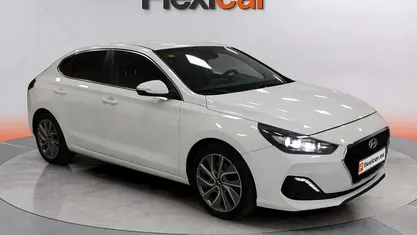 Usado 2018 Hyundai i30 Berlina | 11.490 € (Precio justo)