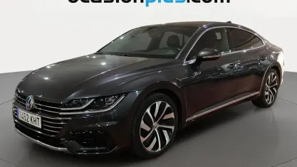 Usado VW Arteon R-line 150 CV (110 kW) 2018 Gris Utilitario