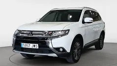 Blanco Usado 2017 Mitsubishi Outlander Motion SUV | 17.400 € (Precio justo)