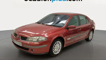 Rojo Usado 2006 Renault Laguna II Expression Berlina | 4990 € (Caro)