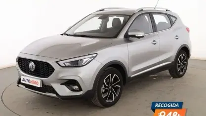 Usado MG ZS Luxury 111 CV (81 kW) 2024 Gris SUV