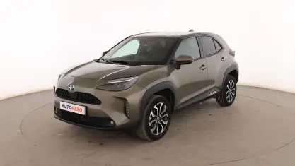 Usado Toyota Yaris Cross Active 116 CV (85 kW) 2023 Verde SUV