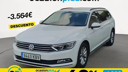 Usado VW Passat Edition 120 CV (88 kW) 2017 Blanco Familiar