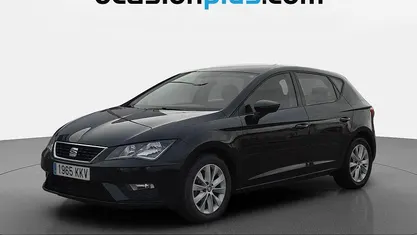 Usado Seat Leon Style 110 CV (80 kW) 2018 Negro Utilitario