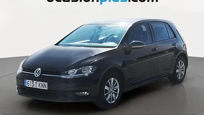 Usado VW Golf VII 110 CV (80 kW) 2018 Negro Utilitario