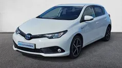 Blanco Usado 2018 Toyota Auris Hybrid Edition Berlina | 15.490 € (Precio justo)