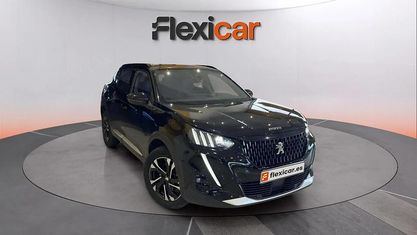 Käytetty Peugeot 2008 GT 131 HP (96 kW) 2022 Musta Katumaasturi