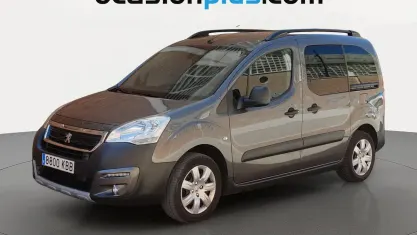 Usado Peugeot Partner Tepee Outdoor 100 CV (73 kW) 2017 Marrón Monovolumen