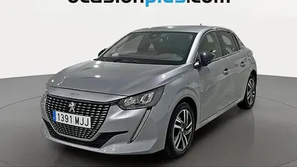Gris Usado 2023 Peugeot 208 Allure Utilitario | 13.546 € (Precio justo)