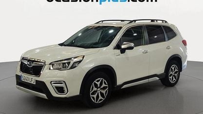 Begagnad Subaru Forester Sport 151 HK (111 kW) 2020 Vit SUV