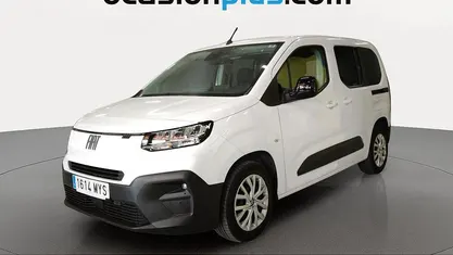Usado Fiat Doblò 100 CV (73 kW) 2025 Monovolumen