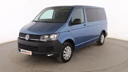 Usado VW Caravelle Trendline 115 CV (84 kW) 2019 Azul Van