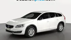Blanco Usado 2016 Volvo V60 CC Kinetic Familiar | 15.790 € (Buen precio)