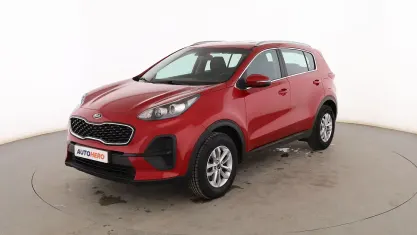 Usado Kia Sportage 132 CV (97 kW) 2021 Rojo SUV