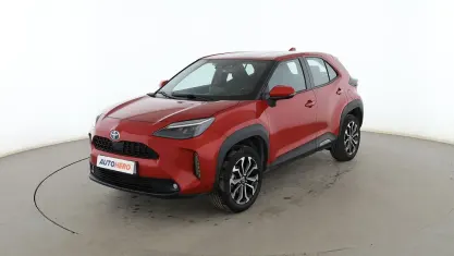 Usado Toyota Yaris Cross Active 116 CV (85 kW) 2022 Rojo SUV