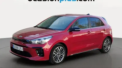 Usado Kia Rio GT-Line 84 CV (61 kW) 2020 Rojo Utilitario