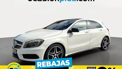 Blanco Usado 2014 Mercedes A180 AMG line Utilitario | 13.250 € (Precio justo)