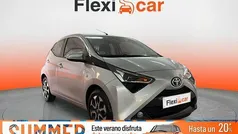 Gris Usado 2021 Toyota Aygo X-play Utilitario | 10.270 € (Precio justo)