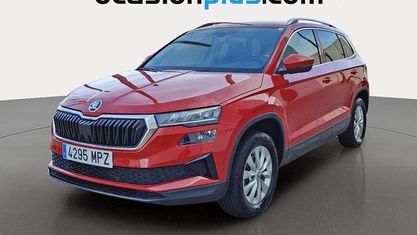 Käytetty Skoda Karoq Selection 116 HP (85 kW) 2024 Punainen Katumaasturi