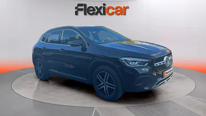 Usado Mercedes GLA200 150 CV (110 kW) 2023 Negro SUV