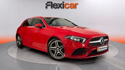 Occasion Mercedes A180 136 PK (100 kW) 2019 Rood Hatchback