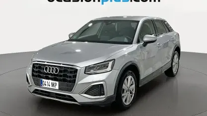 Usado Audi Q2 Advanced 150 CV (110 kW) 2023 Gris plata SUV