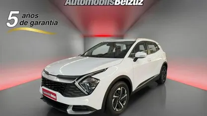 Blanco Usado 2023 Kia Sportage SUV | 20.990 € (Precio justo)